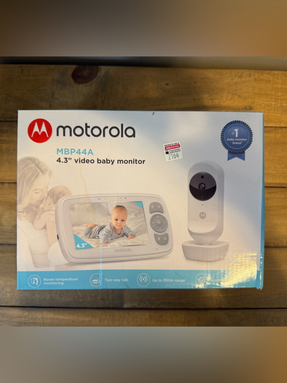Motorola Baby Monitor Packaging in White and Light Blue